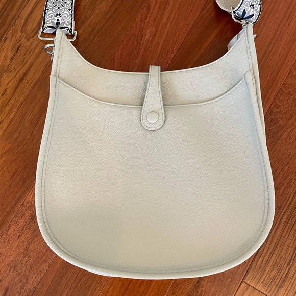 ah+dorned Vegan Leather Messenger Bag with Adjustable Guitar Strap - Picture 4 of 4